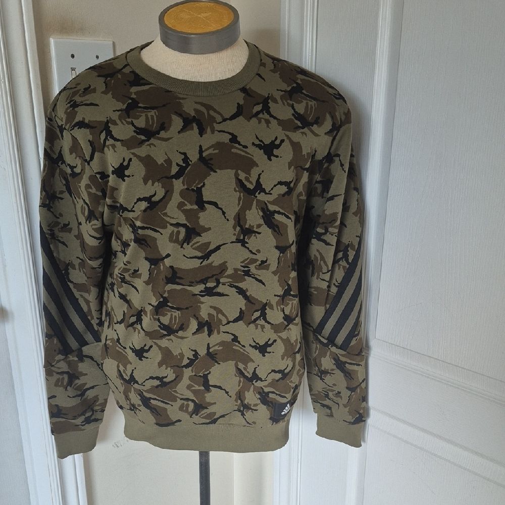 adidas Men's Green and Brown Camouflage Crewneck Sweater